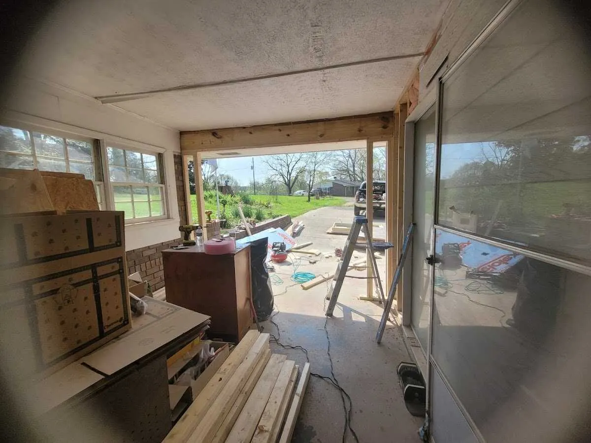 Air movers and dehumidifier for Drying & Dehumidification in North Versailles